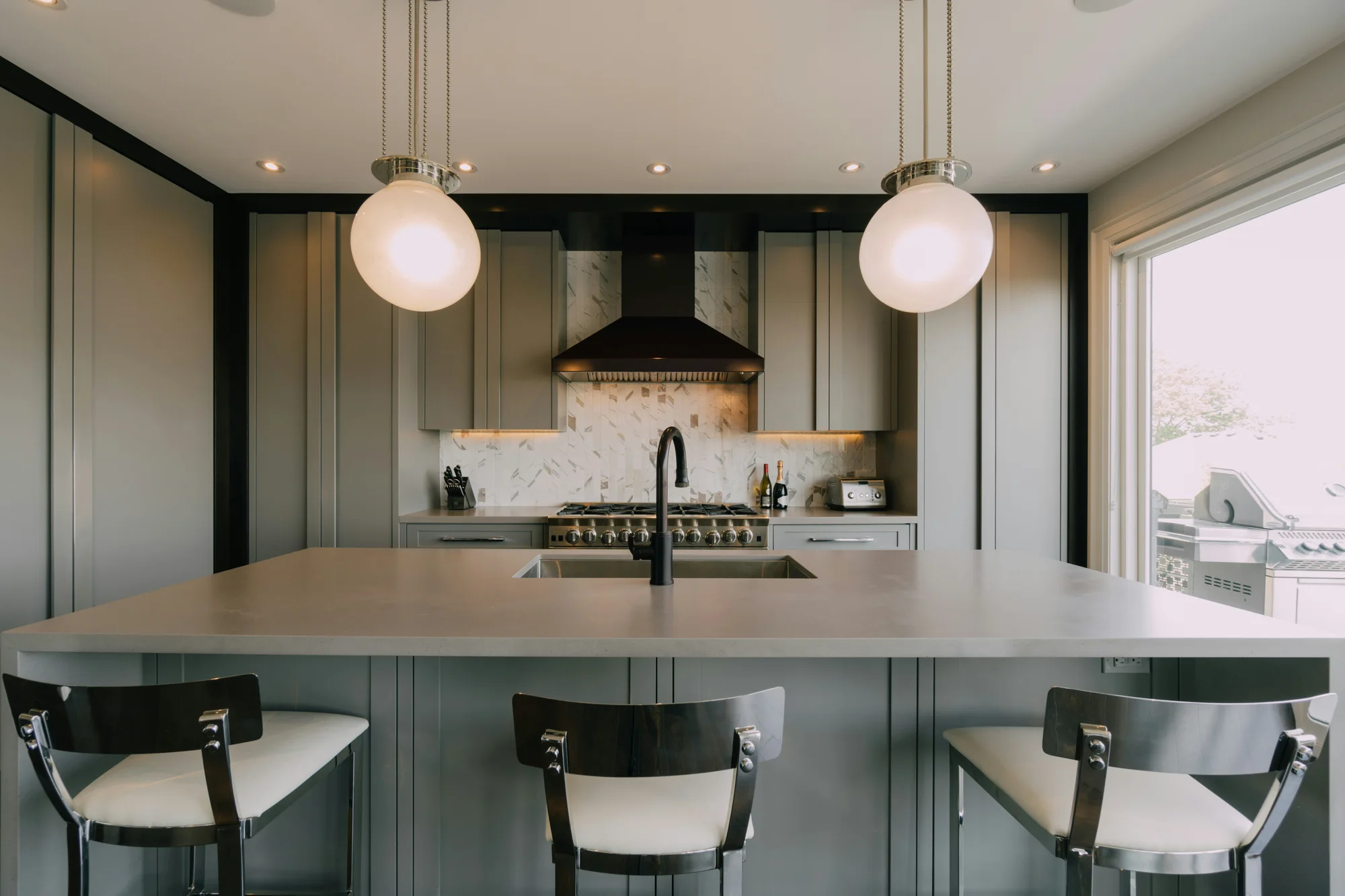 Køkken efter køkkenrenovering i Esbjerg